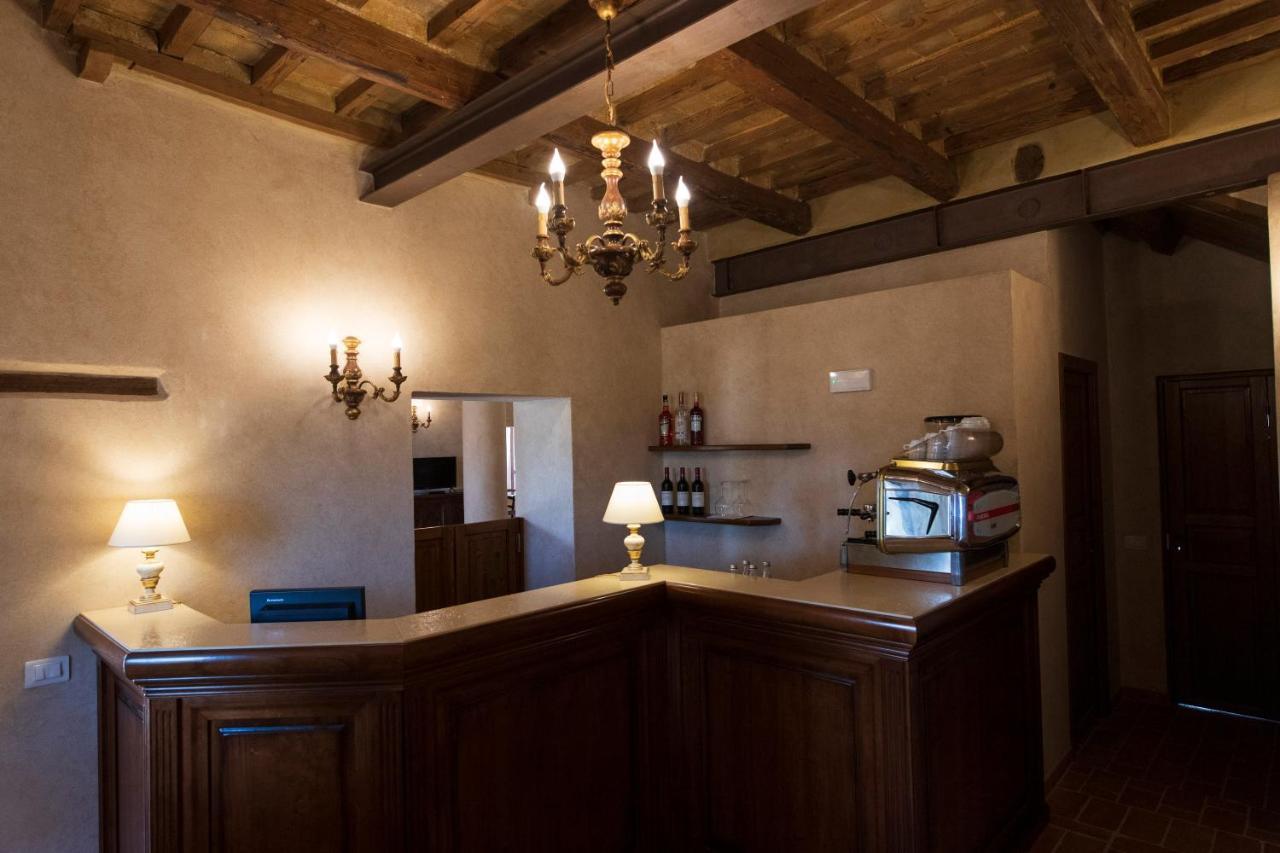 Locanda Di Montegiove 法诺 外观 照片